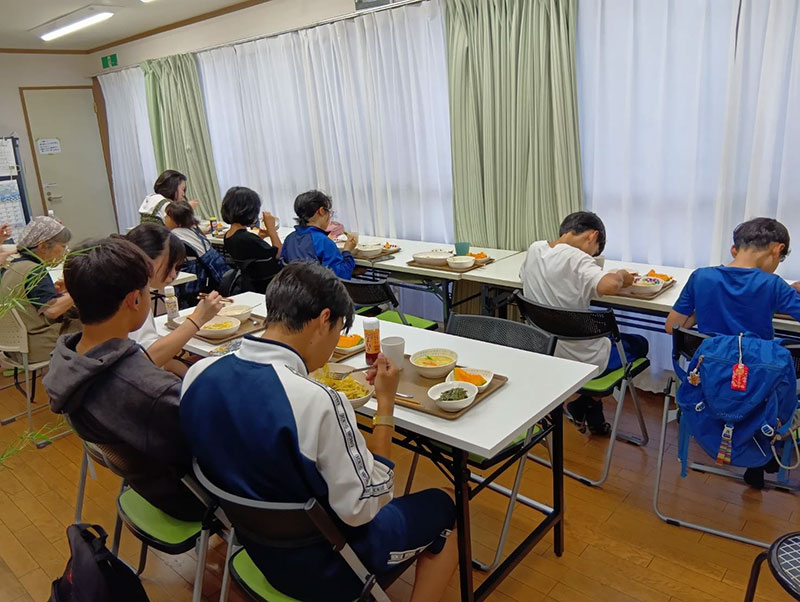 NPO法人てらこや食堂ラッキーズ
